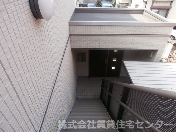 和歌山駅 徒歩3分 2階の物件内観写真